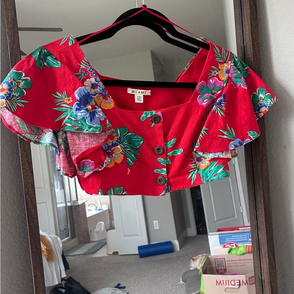 Miami Red Floral Button-Up Crop Top